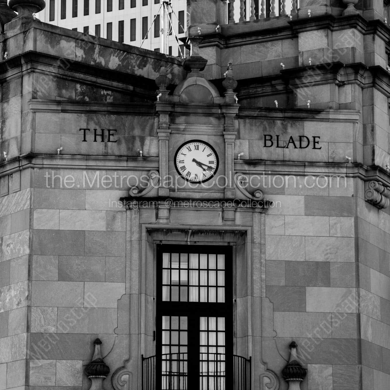 420pm toledo blade building clock Black & White Office Art