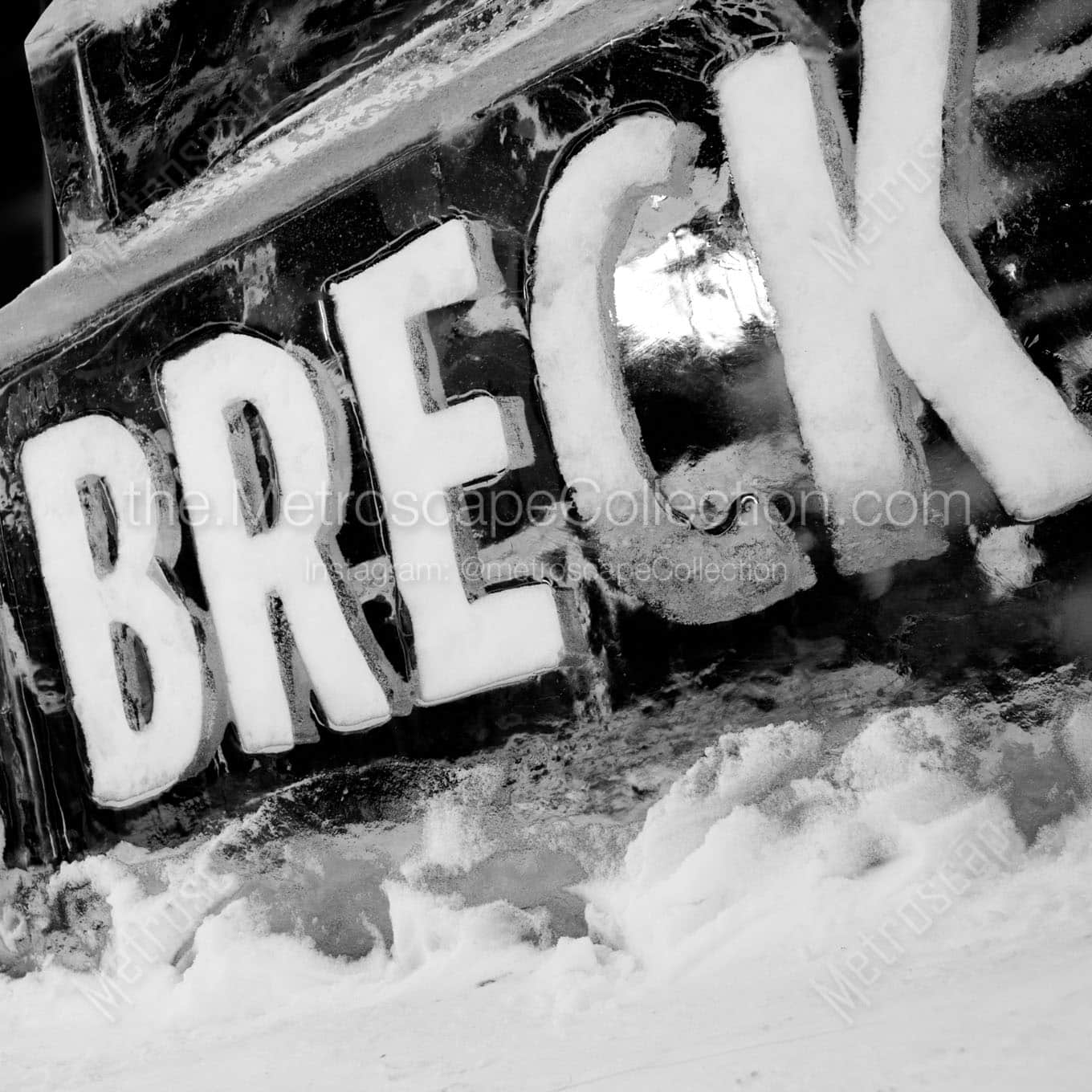 breckenridge ice sculpture Black & White Office Art