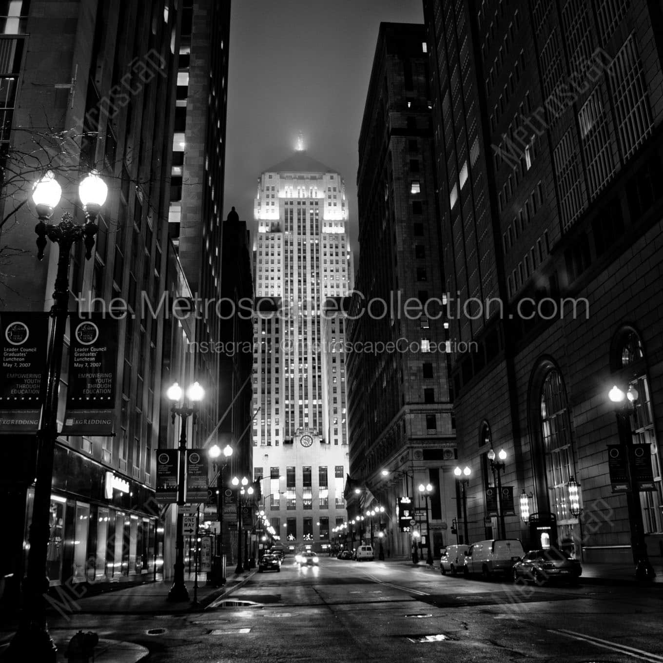 chicago board of trade building at night Black & White Office Art