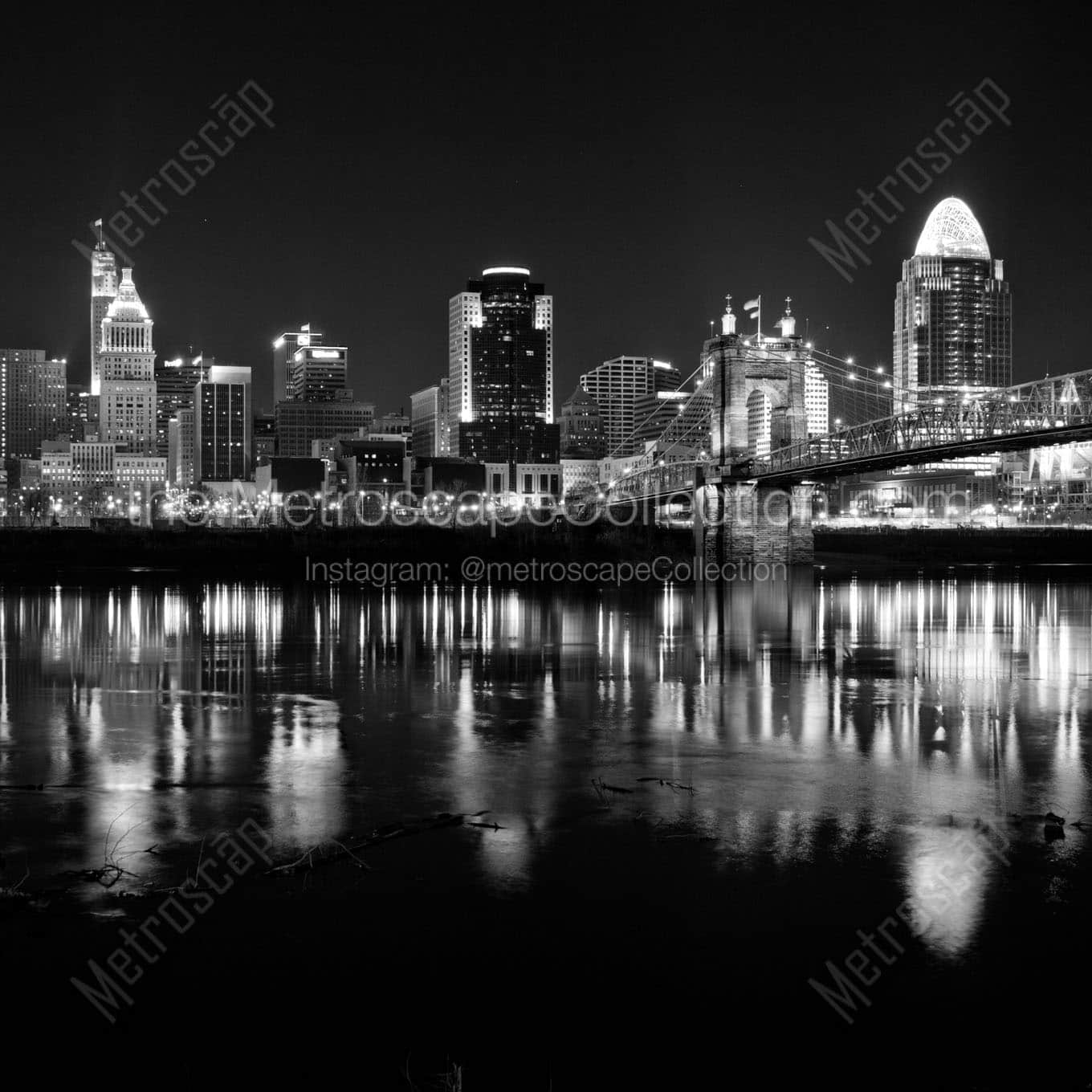 cincinnati skyline from covington kentucky Black & White Office Art