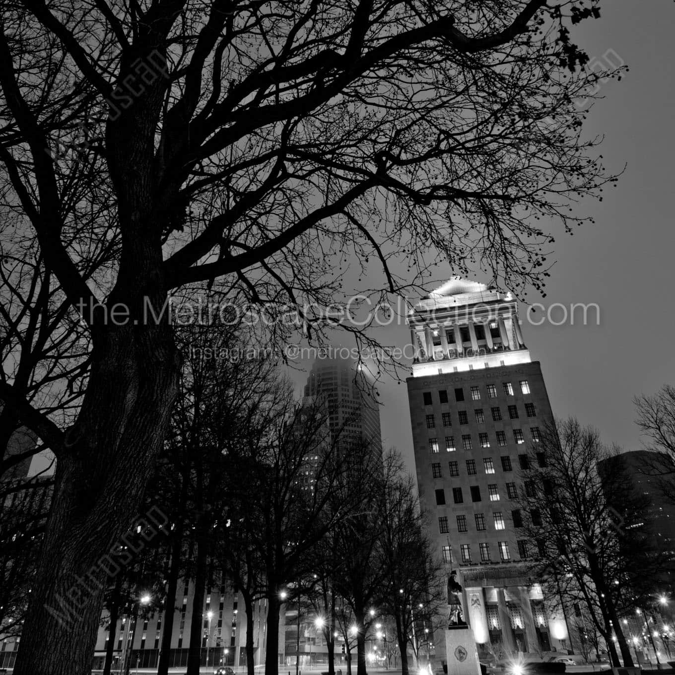 civil courts building at night Black & White Office Art