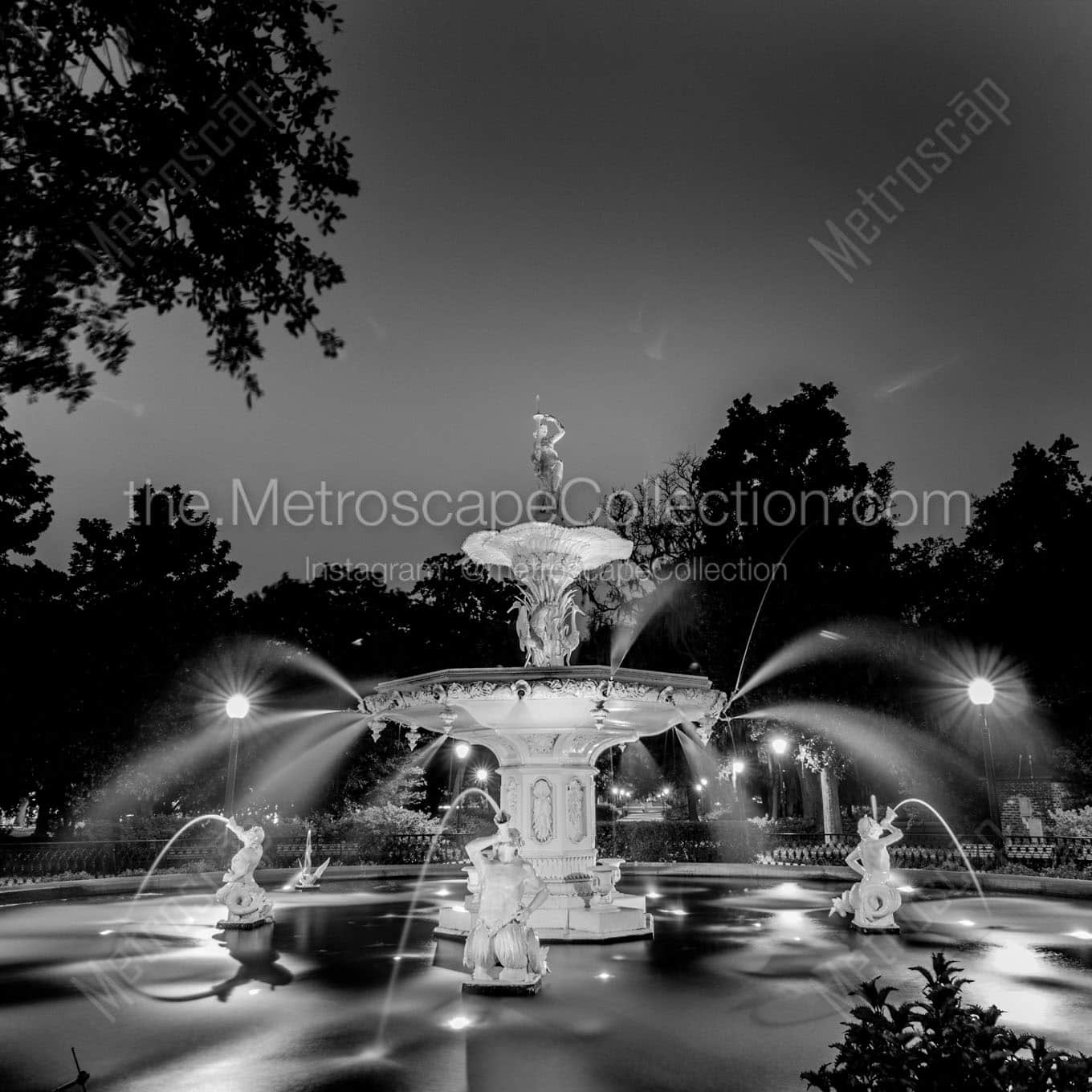 forsyth fountain at night Black & White Office Art