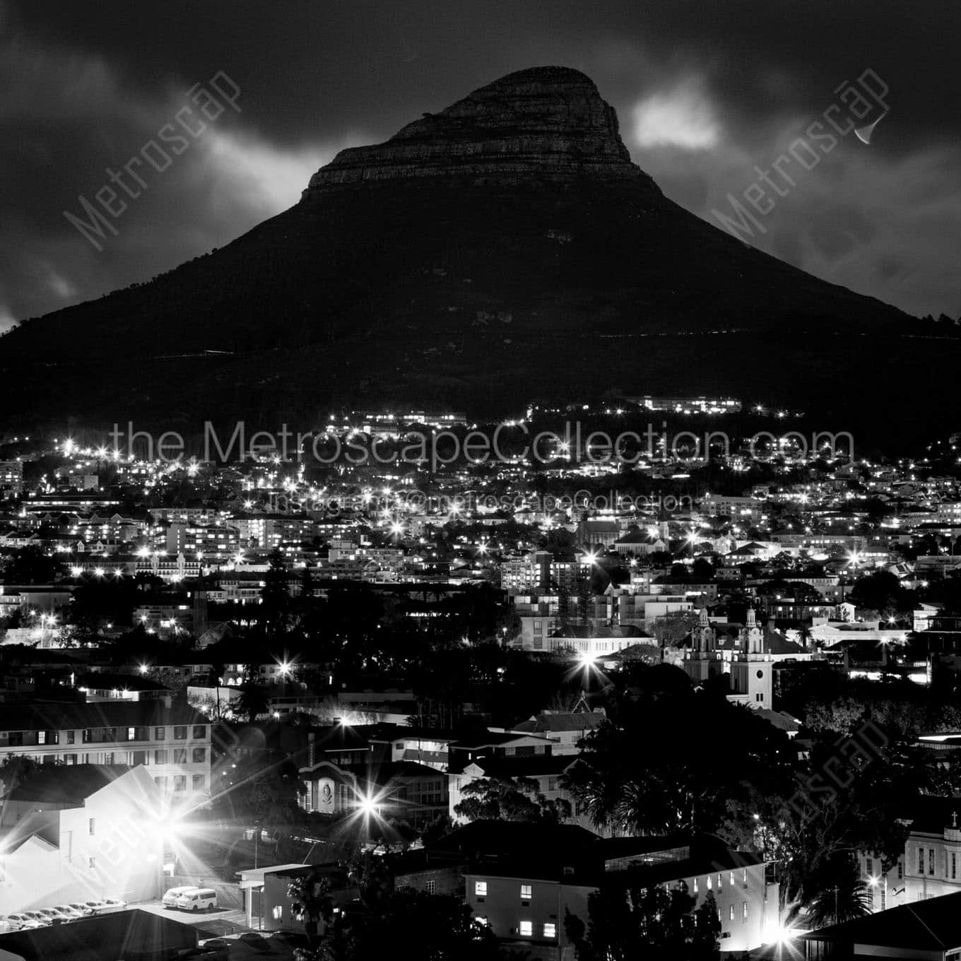 gardens district at lions head at night Black & White Office Art