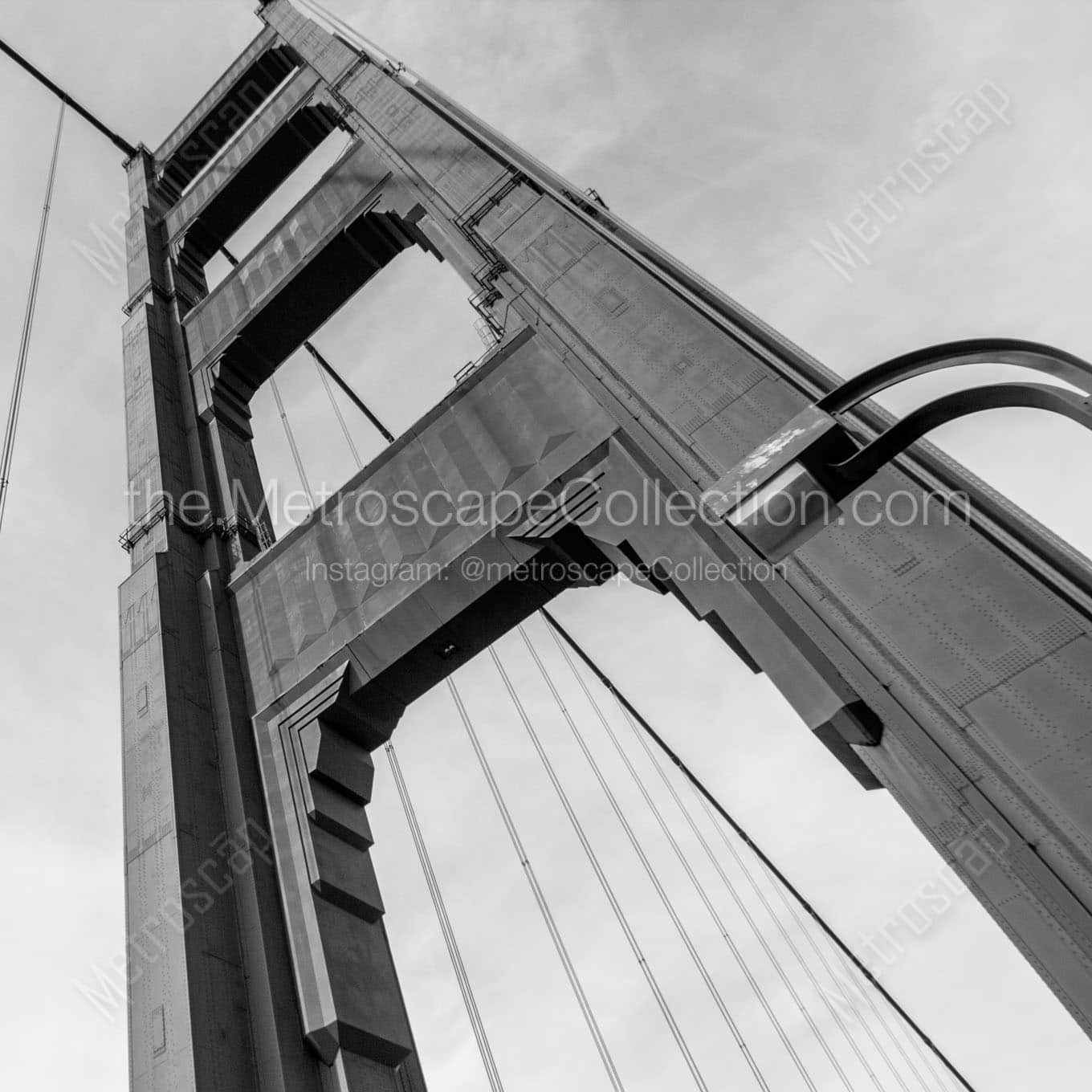 golden gate bridge tower Black & White Office Art