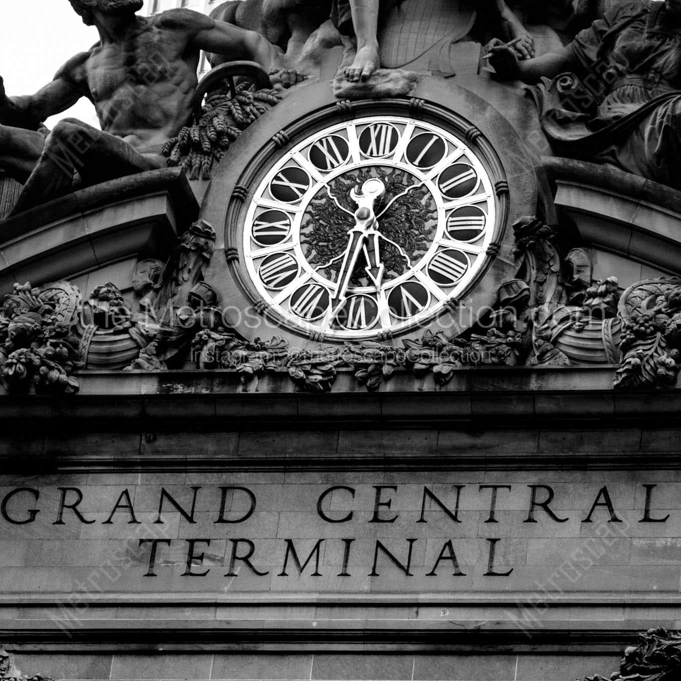 grand central terminal clock Black & White Office Art