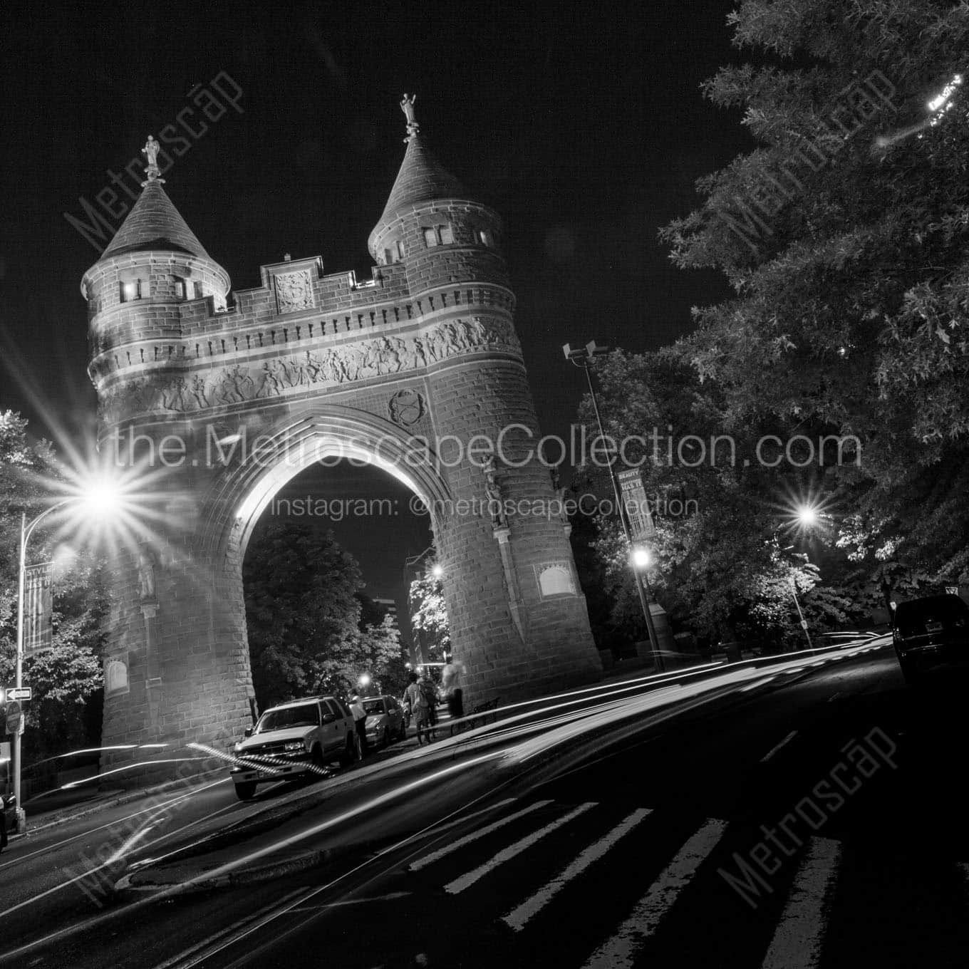 hartford soldiers sailors memorial arch Black & White Office Art