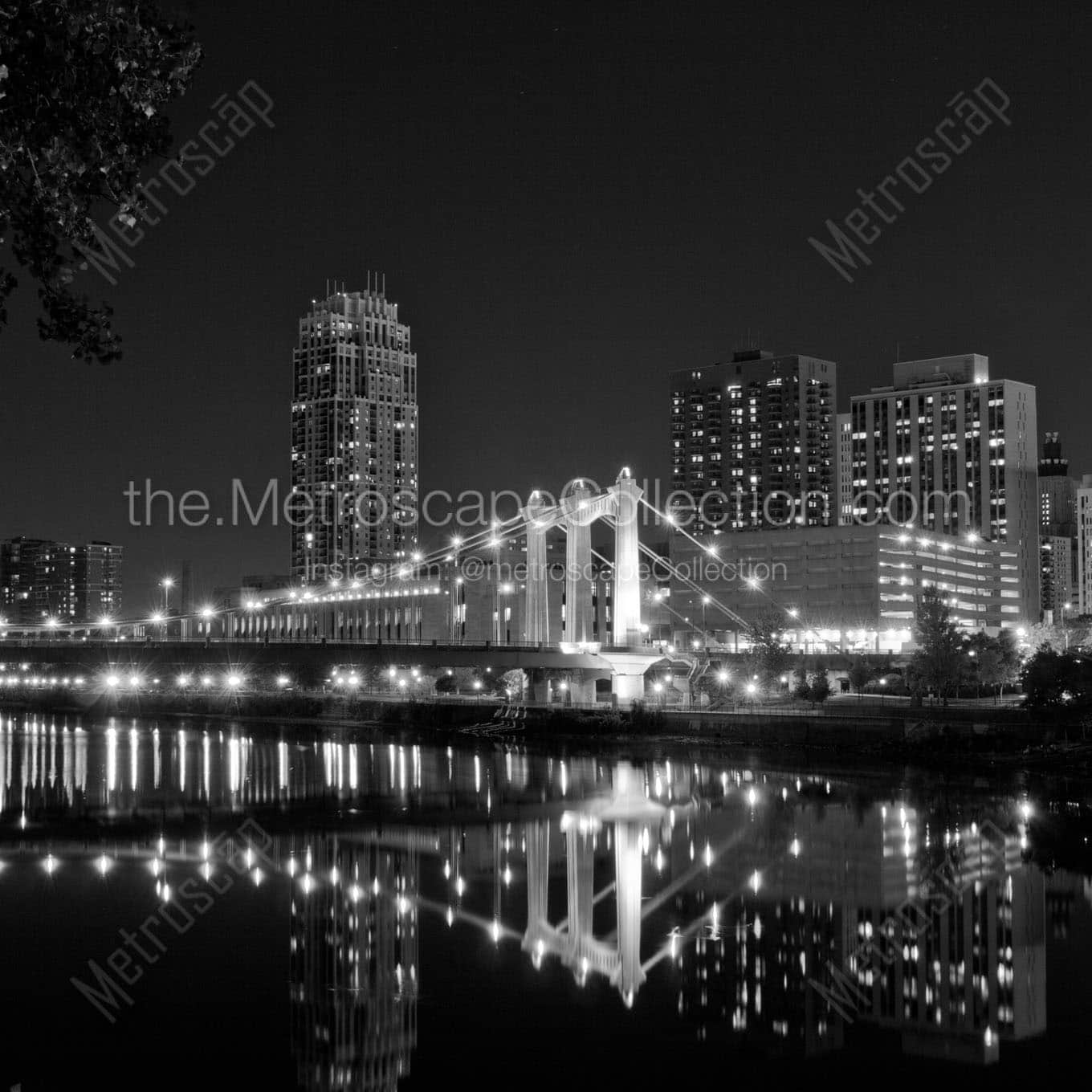 hennepin ave bridge reflecting in mississippi river Black & White Office Art