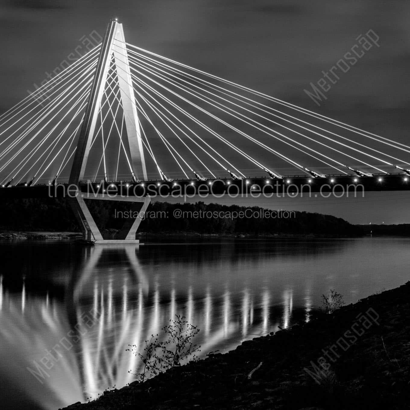 i29 bridge i35 bridge bond Black & White Office Art