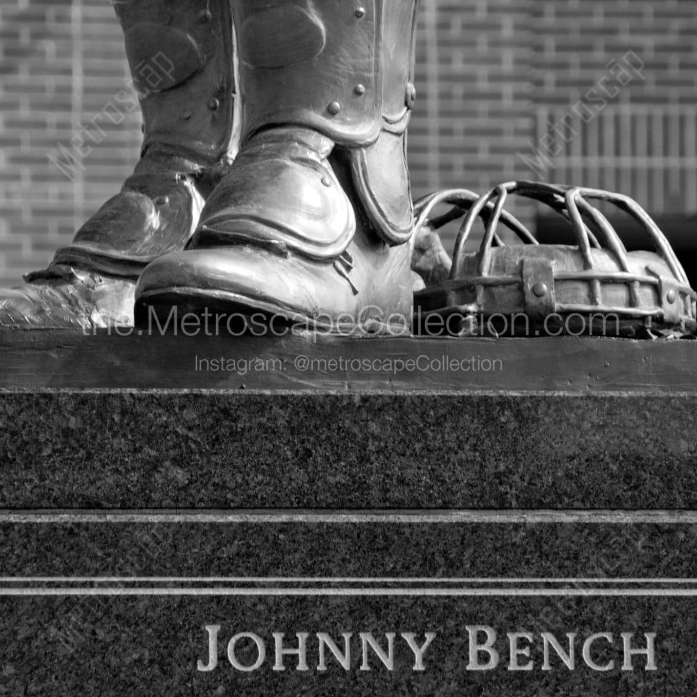 johnny bench statue Black & White Office Art