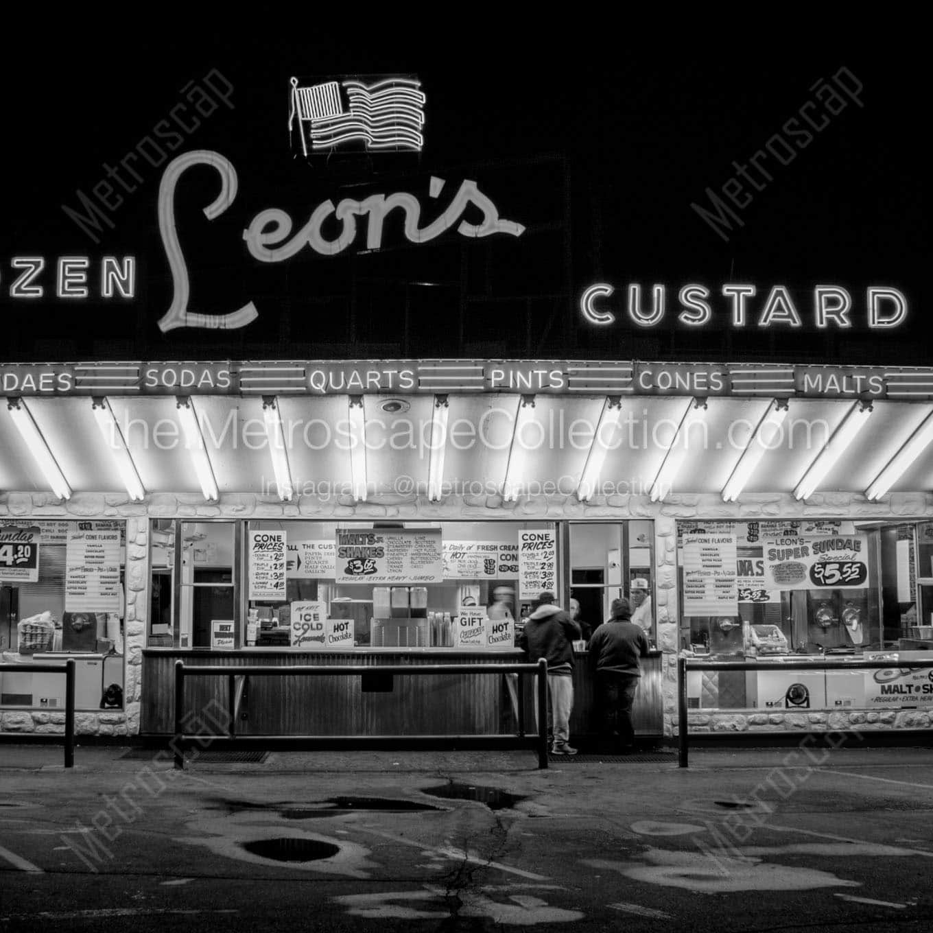 leons frozen custard shop Black & White Office Art