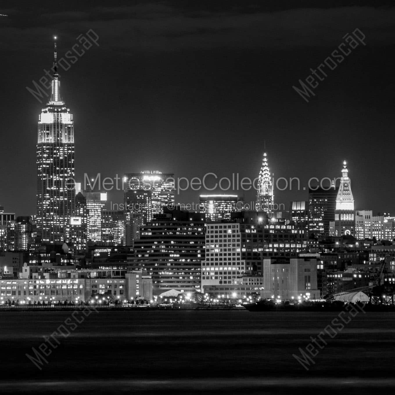 midtown manhattan skyline at night Black & White Office Art