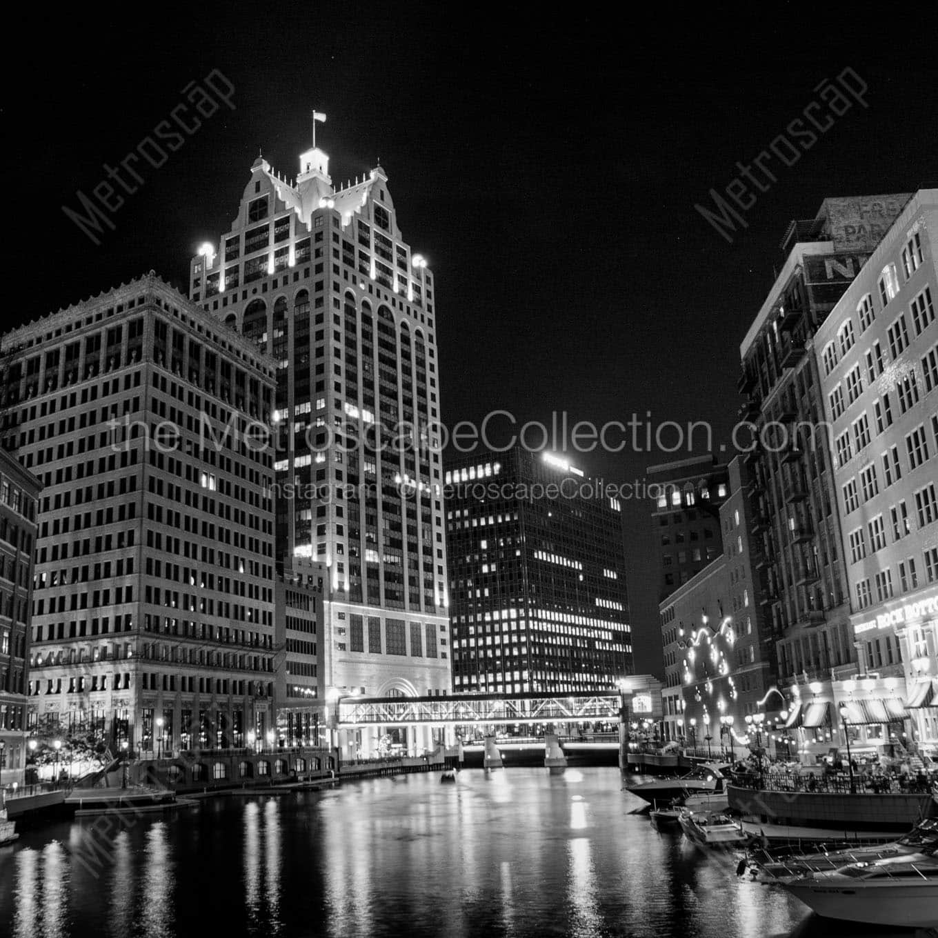 milwaukee riverwalk wisconsin building Black & White Office Art