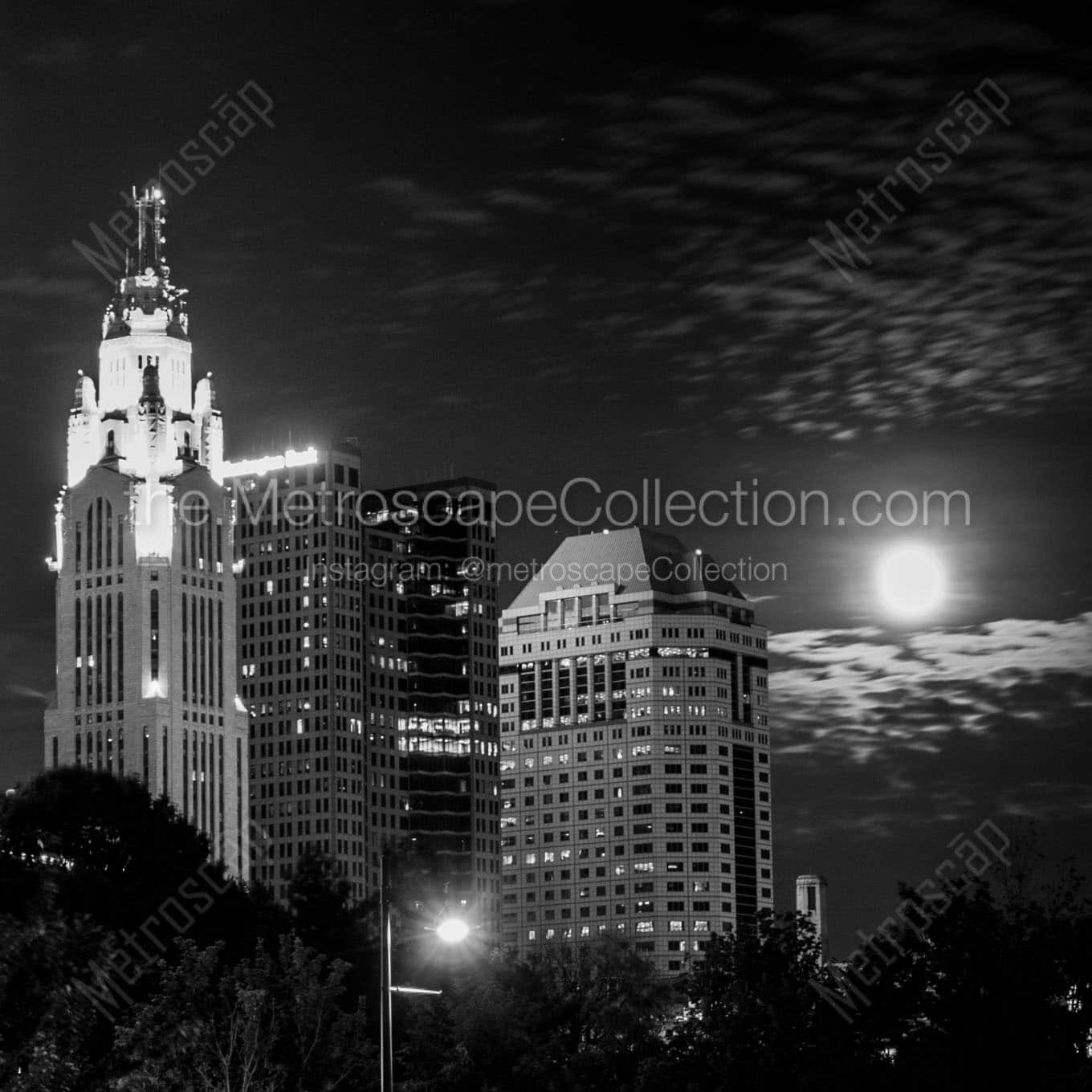 moon rise behind columbus skyline Black & White Office Art