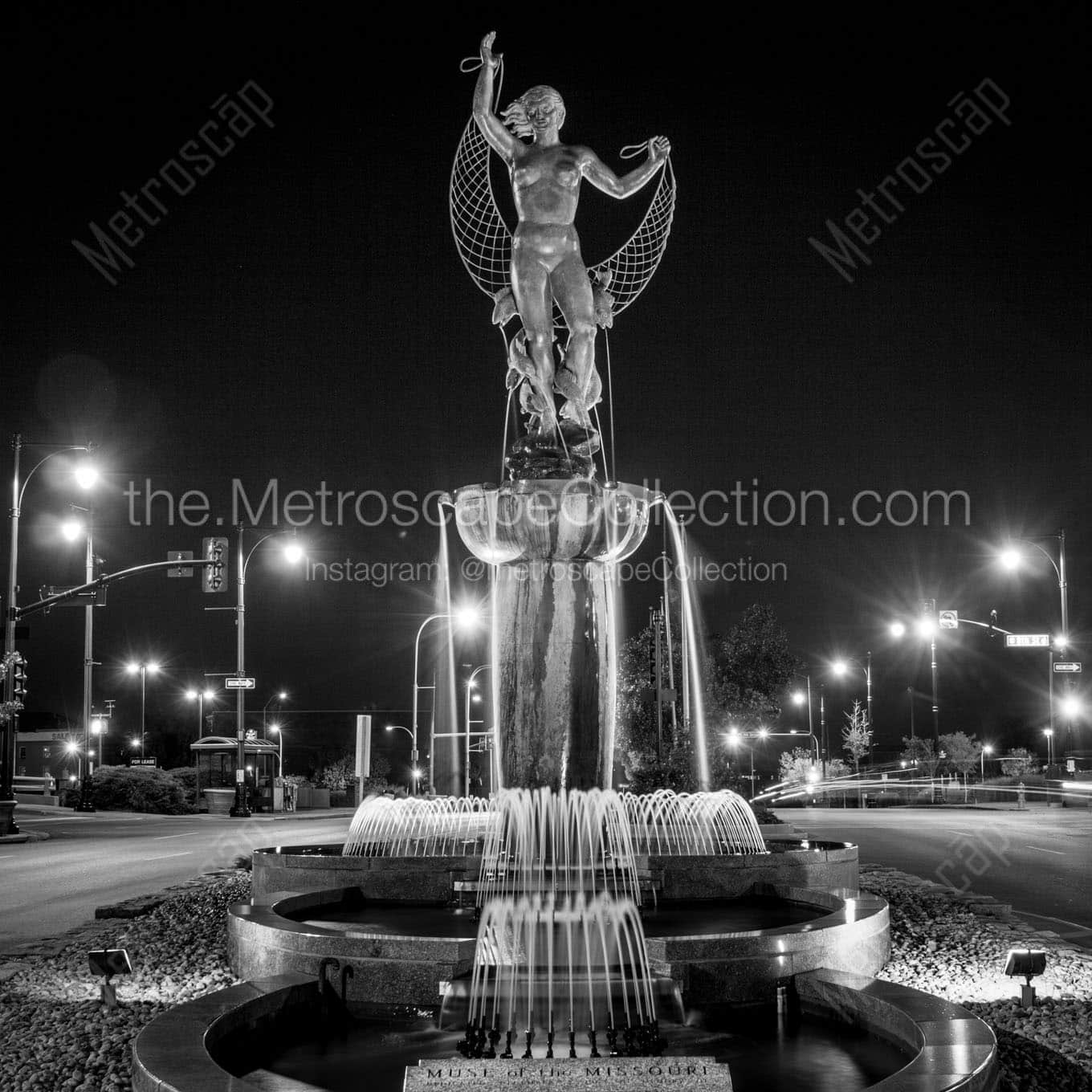 muse of the missouri fountain Black & White Office Art