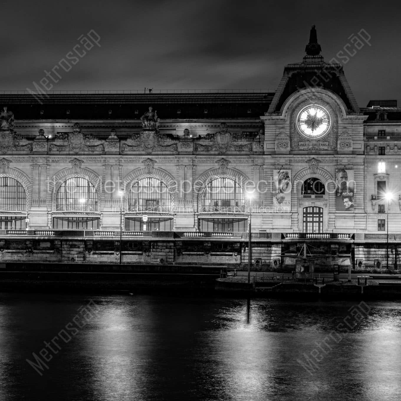 museum d orsay at night Black & White Office Art
