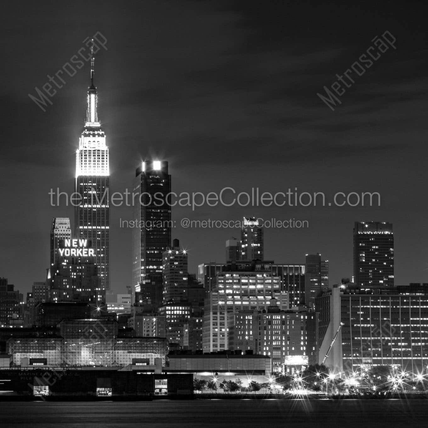 new york city at night Black & White Office Art