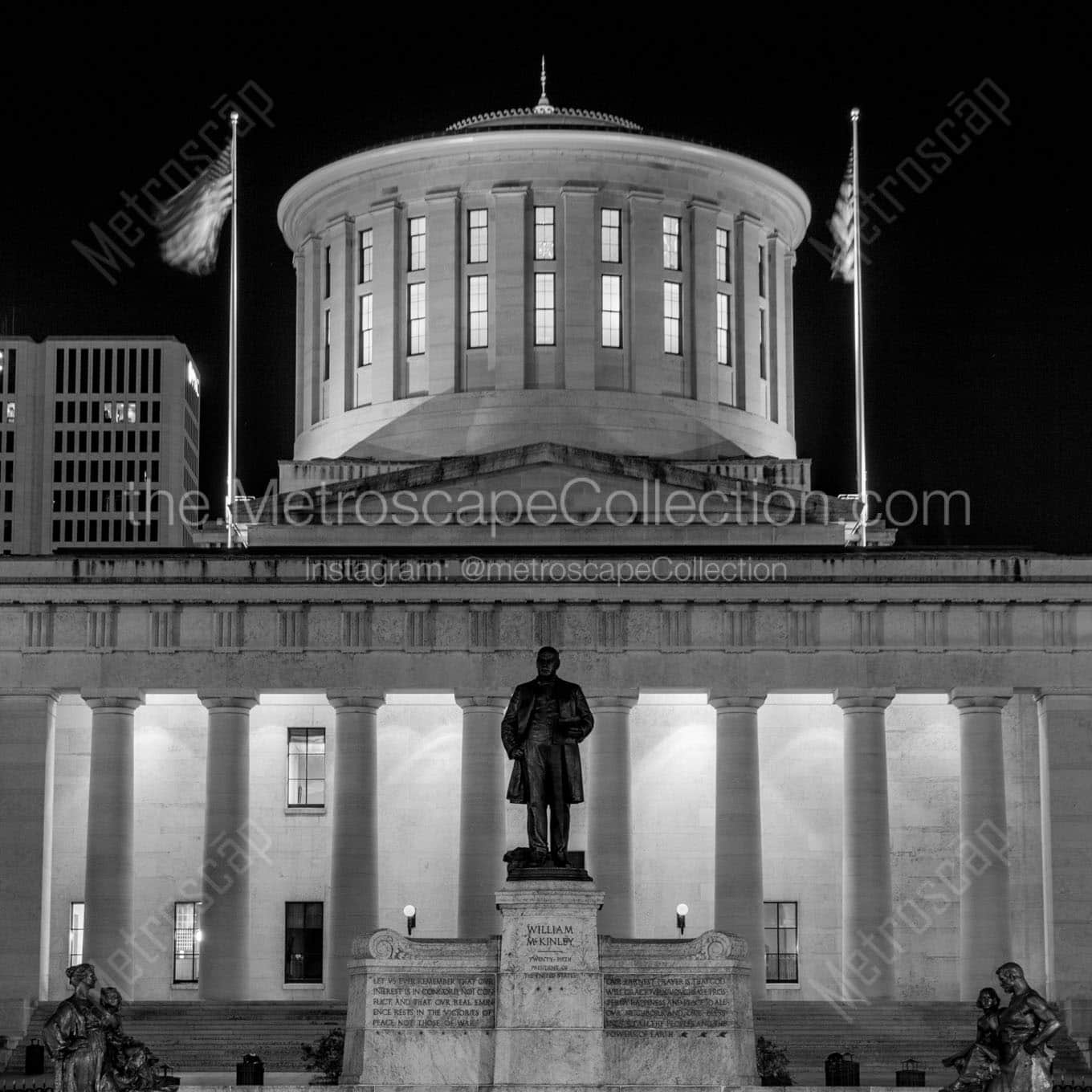 ohio statehouse and mckinley memorial at night Black & White Office Art