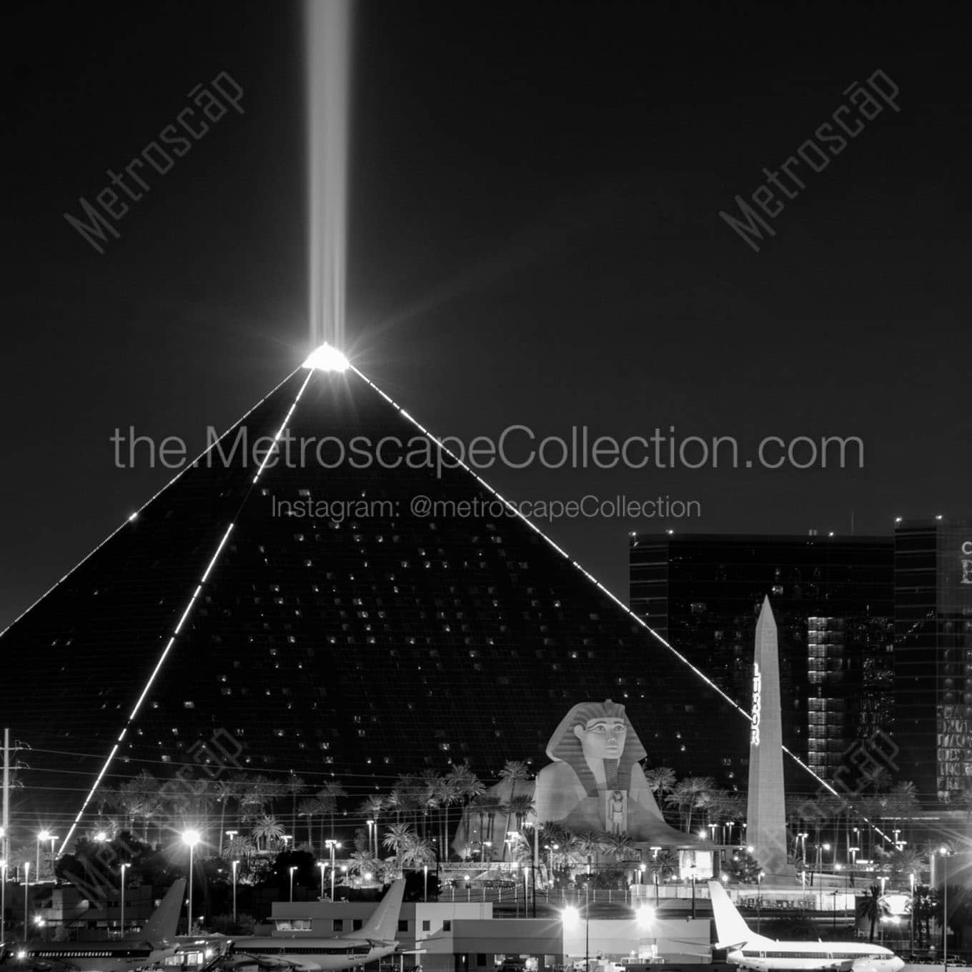 pyramid and sphinx luxor at night Black & White Office Art