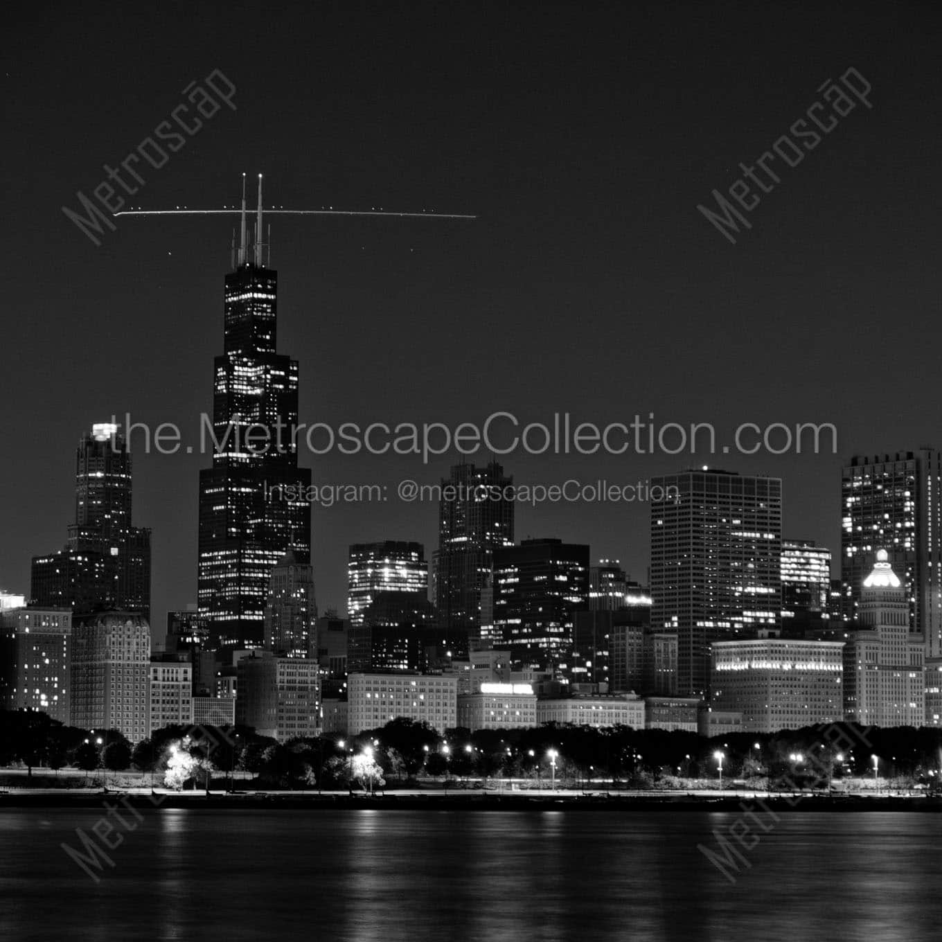 sears tower at night Black & White Office Art