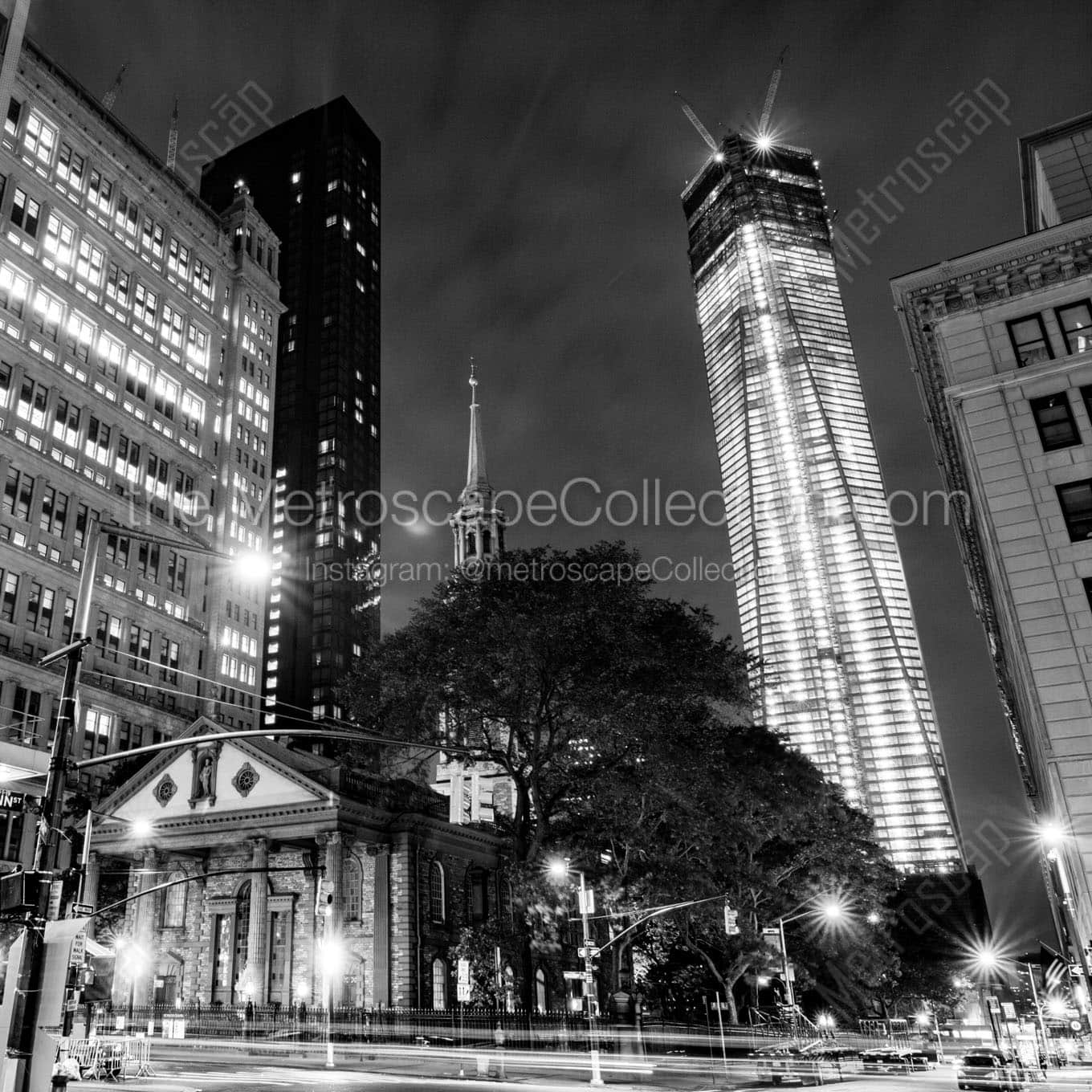 st pauls church freedom tower Black & White Office Art