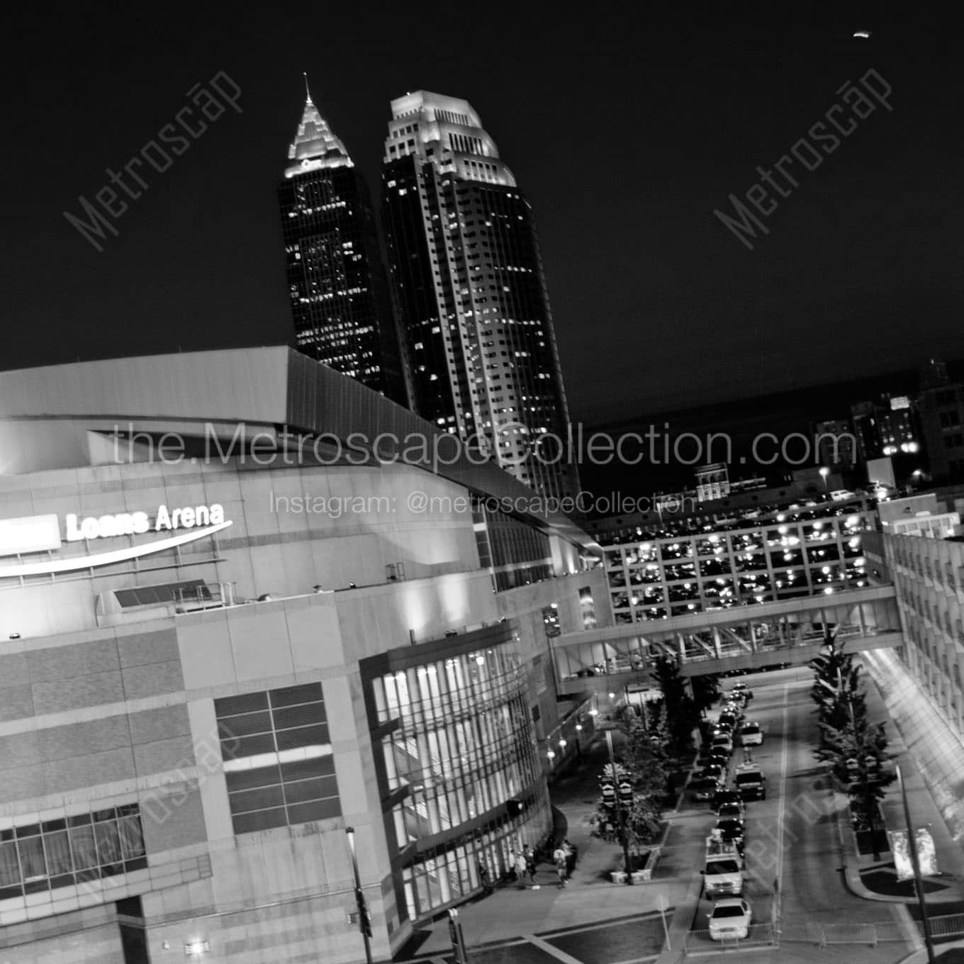 the q downtown cleveland at night Black & White Office Art
