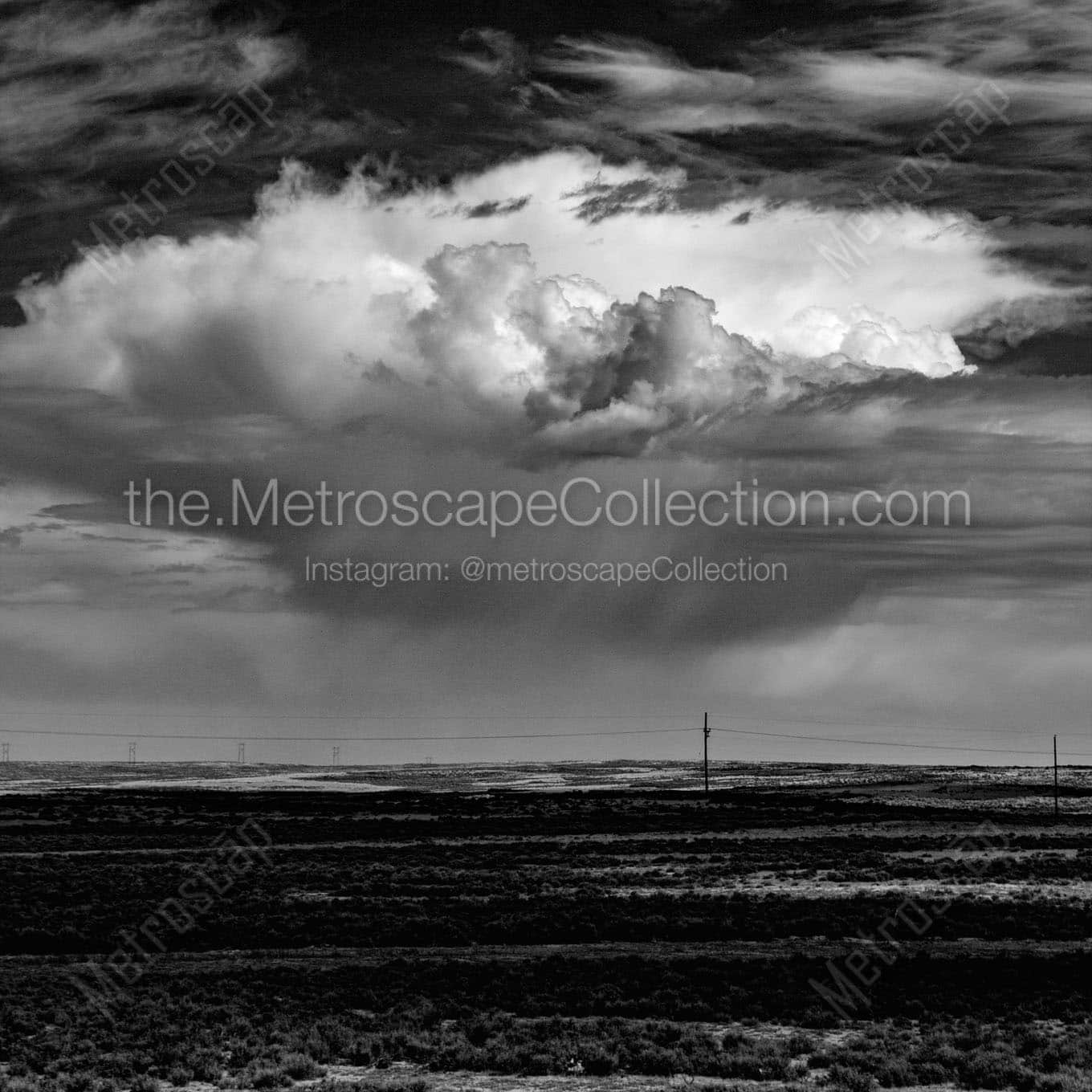 thunder cloud over wyoming plains Black & White Office Art