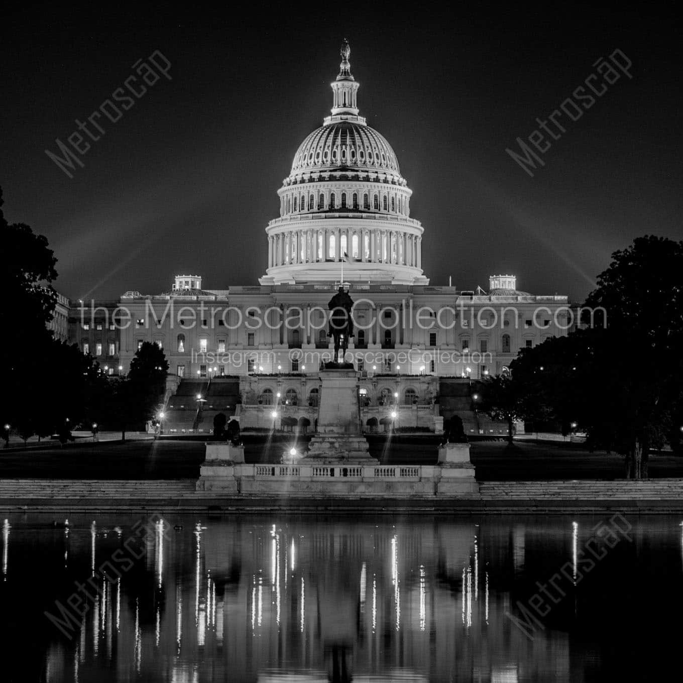 us capitol building at night Black & White Office Art