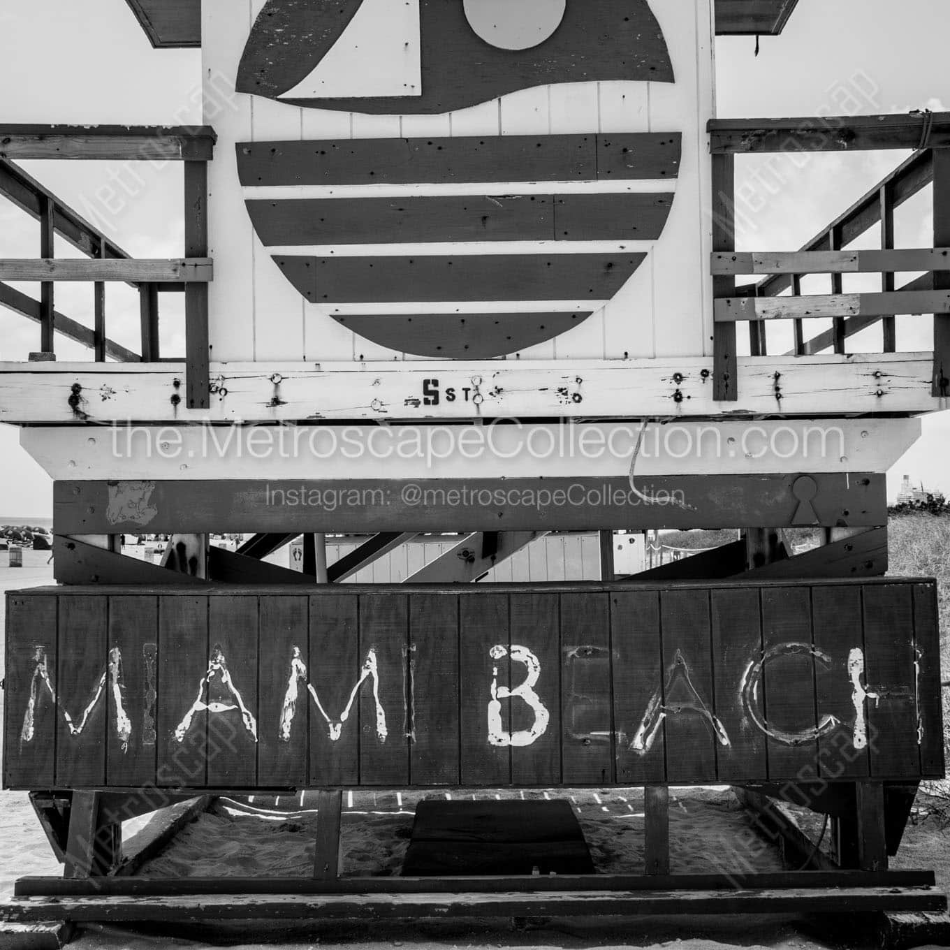 weathered miami beach lifeguard hut Black & White Office Art